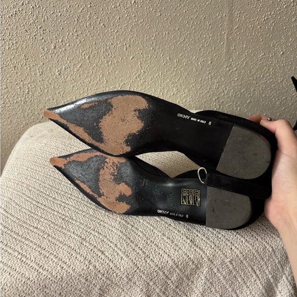 DKNY Black Pointed Toe Heels - Picture 4 of 5